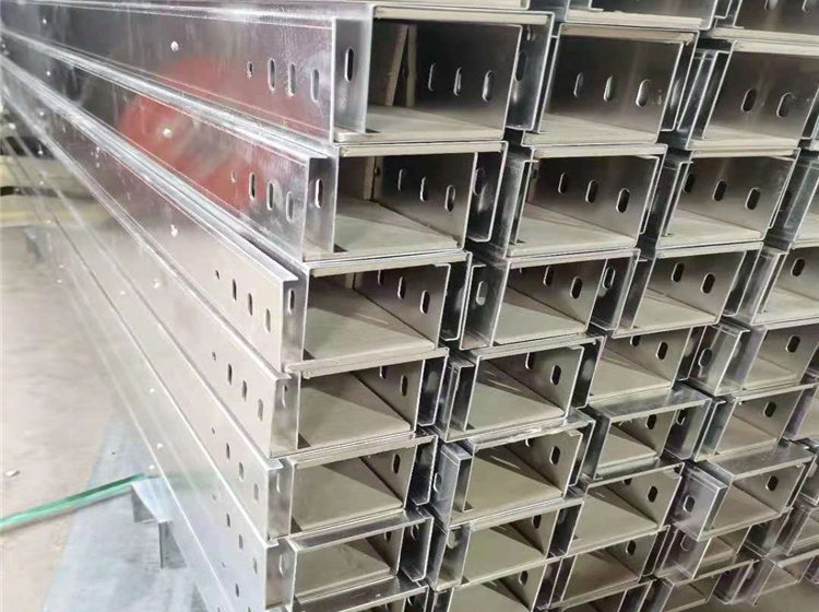 镀锌水平桥架批发厂家